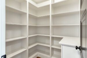 Lux-Move-In-Ready-Dream-Homes-St.-Louis-St.-Charles-The-Ridge-Farmhouse-1