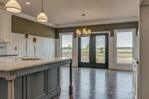LUX Move in Ready Dream Homes St. Louis- Farm House-8